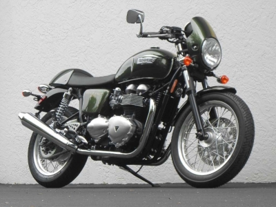 Triumph Thruxton Specfications And Features